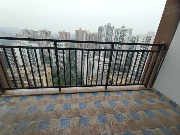 重庆九龙坡中梁山叠彩西城小区(a区)精装3房诚意出租!