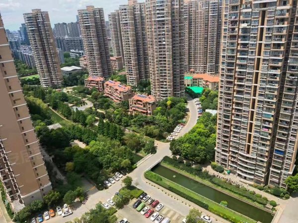 昆山花桥硅湖学院鑫苑国际城市花园(昆山市)钥匙已收,鑫苑国际两房