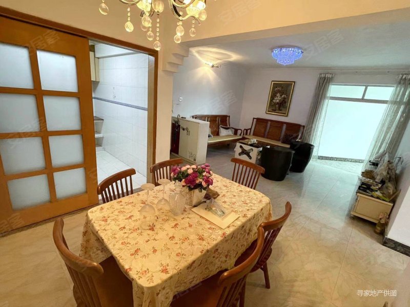 东盛大厦 电梯实用两房 不用装修拎包住 看房随时可按揭