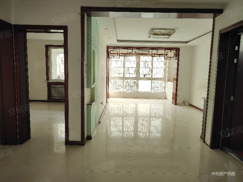 钥匙在手带车库90万包税华盛园3楼114平拼手速