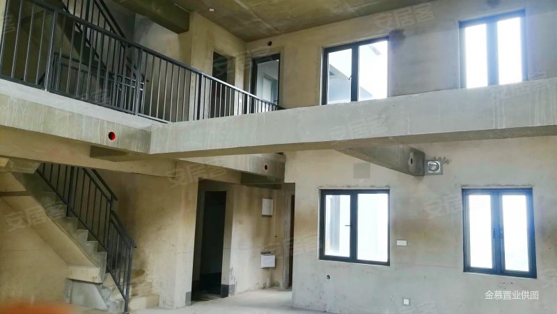 南宁房产网>南宁二手房>青秀二手房>青秀周边二手房>中海半山壹号>800