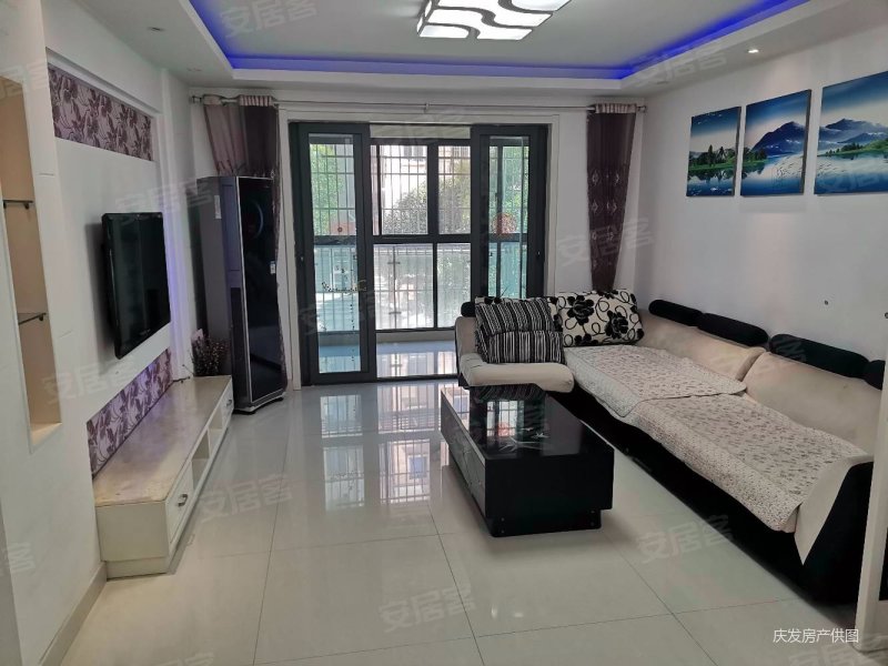 新上 县医院旁 近东外 3房2卫 户型方正好楼层 有车位,武夷水岸家园