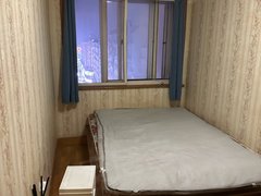 青岛市北台东四平支路小区 2室1厅1卫出租房源真实图片