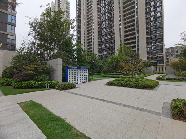 南昌青云谱江铃江铃新力臻园(商住楼)小清新!地铁口公寓!包物业!