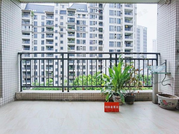 品质笋盘 怡翠馨园 满五年 户型方正实用 安静望花园,南海租房-佛山58