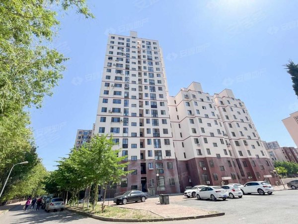 大连甘井子泉水泉水d2区近大连北站 华南商圈 两室一厅精装电梯房