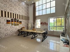 漳州龙文福隆城华港豪庭别墅，上叠 四房三卫三阳台带露台 居家办工适合电商出租房源真实图片