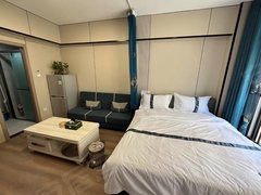 庆阳西峰西峰城区惠风尚苑万辉附近精装一居室 家具家电齐全 拎包入住 随时看房出租房源真实图片
