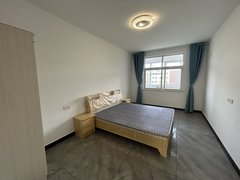 漯河源汇源汇城区急租长江路漯河大学耶鲁专升本,体育场附近3室2厅,空调齐全出租房源真实图片