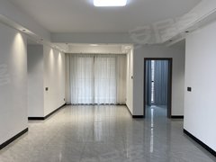 惠州仲恺陈江隆生仲恺花园4房2厅2卫空房出租，有厨房配套，热水器，空调。出租房源真实图片