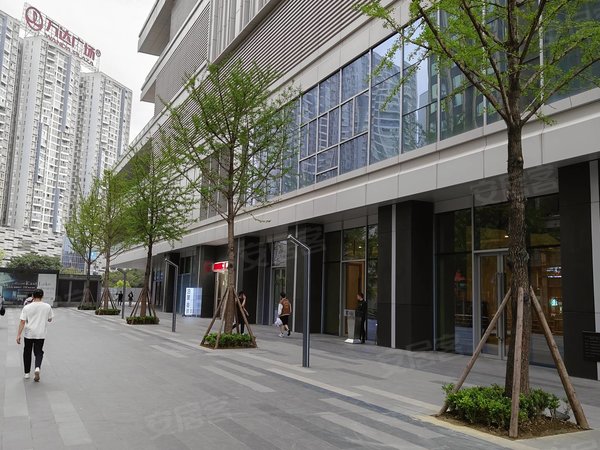 【多图】中港广场,万达租房,6号8号线东光地铁口万达广场 中港广场