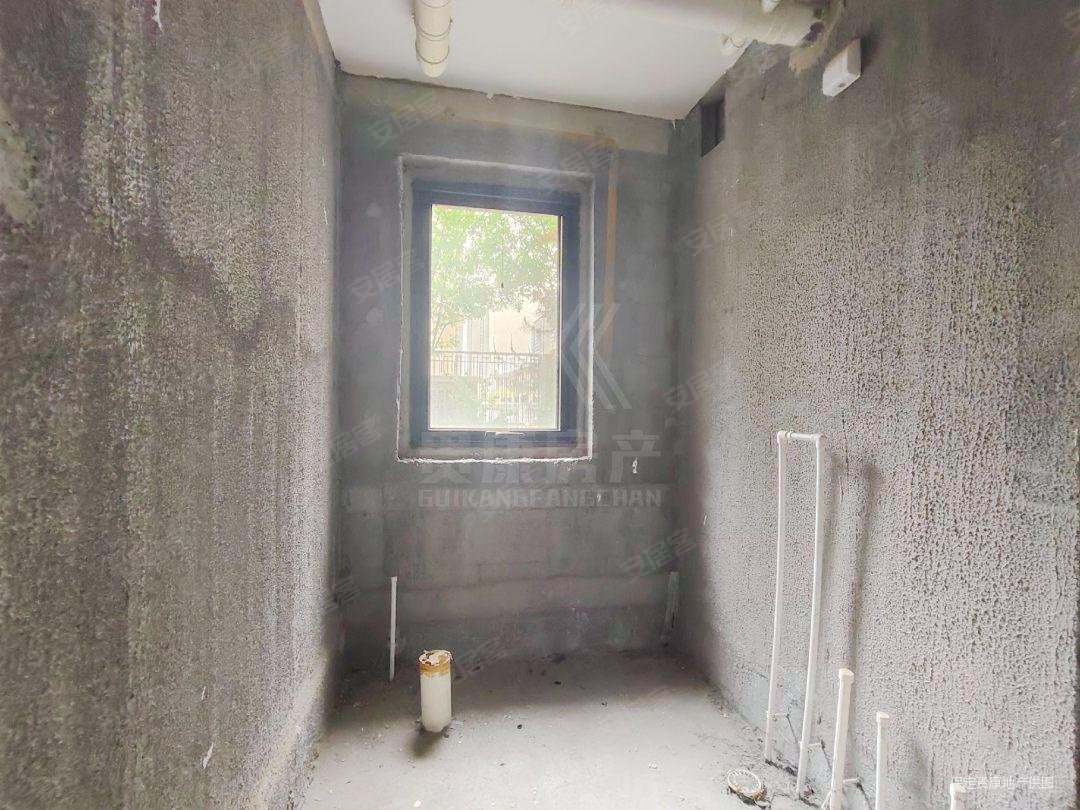 K2玉兰湾3室2厅2卫122.67㎡南北168万