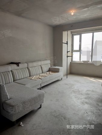 万盛理想国 卡梅尔城 电梯5楼 采光无敌 南北通透 格局板正