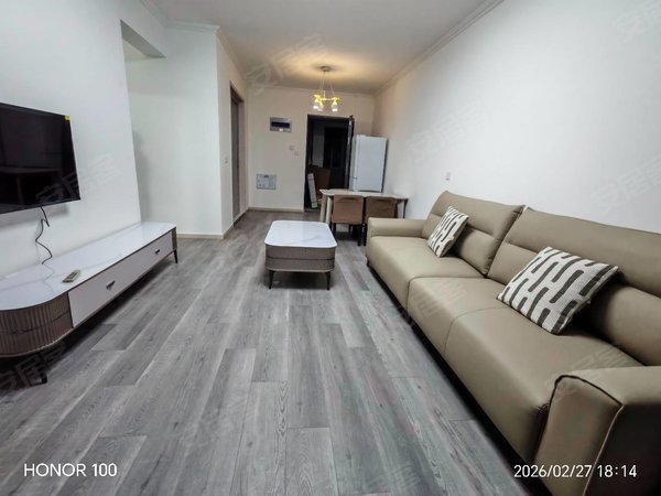 徐州新沂建邺路高铁花园高铁花园电梯精装三室两厅一卫1300月家具家电齐全拎包入住出租房源真实图片