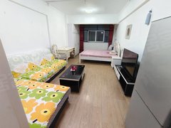 烟台芝罘幸福靠近中医院乐天精装修一室一厅,家电家具齐全欢迎拎包入住出租房源真实图片