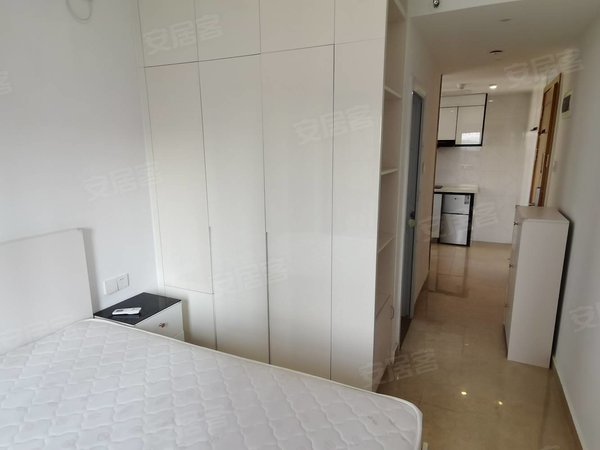 广场(三期商住楼)直租3号线六约地铁站麟恒中心小区公寓隔断飘窗大