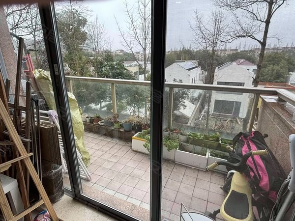 【多图】汤臣豪庭,张江租房,张江叠加别墅,中芯国际学校旁,固定停车位