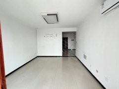 临沂兰山沂州路金雀新城沿街两室空房带三个空房适合做办公室出租房源真实图片