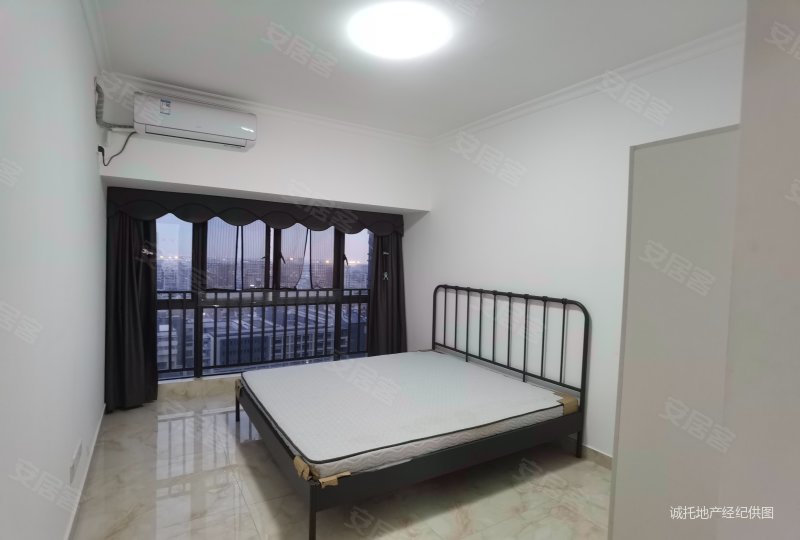 天福华府 两房 业主急售370 路过不要错过