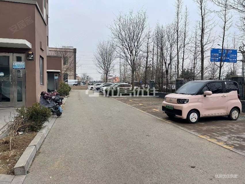 市中心精装3室婚房少住送底屋下楼买菜香格丽苑