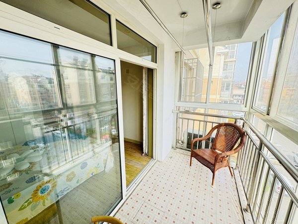 【多图】东李新苑,万达广场租房,东李新苑 主卧带阳台空调 近邻九水路