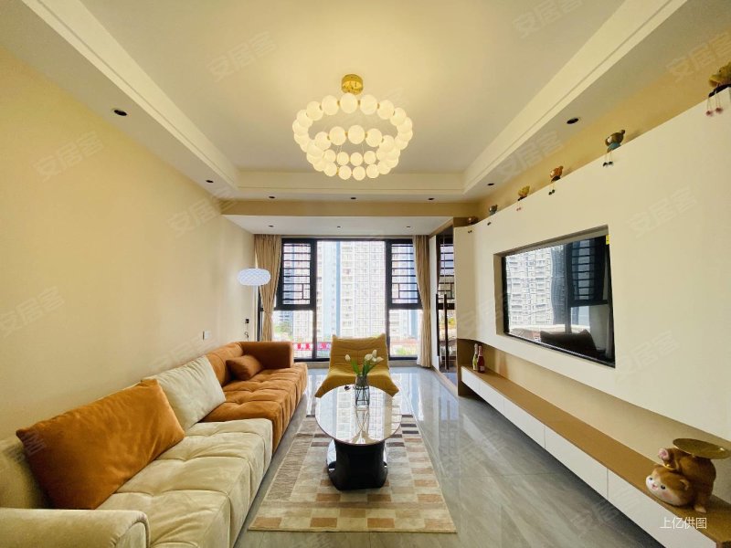 黔西南房产网>黔西南二手房>兴义二手房>桔山片区二手房>富康珑庭>