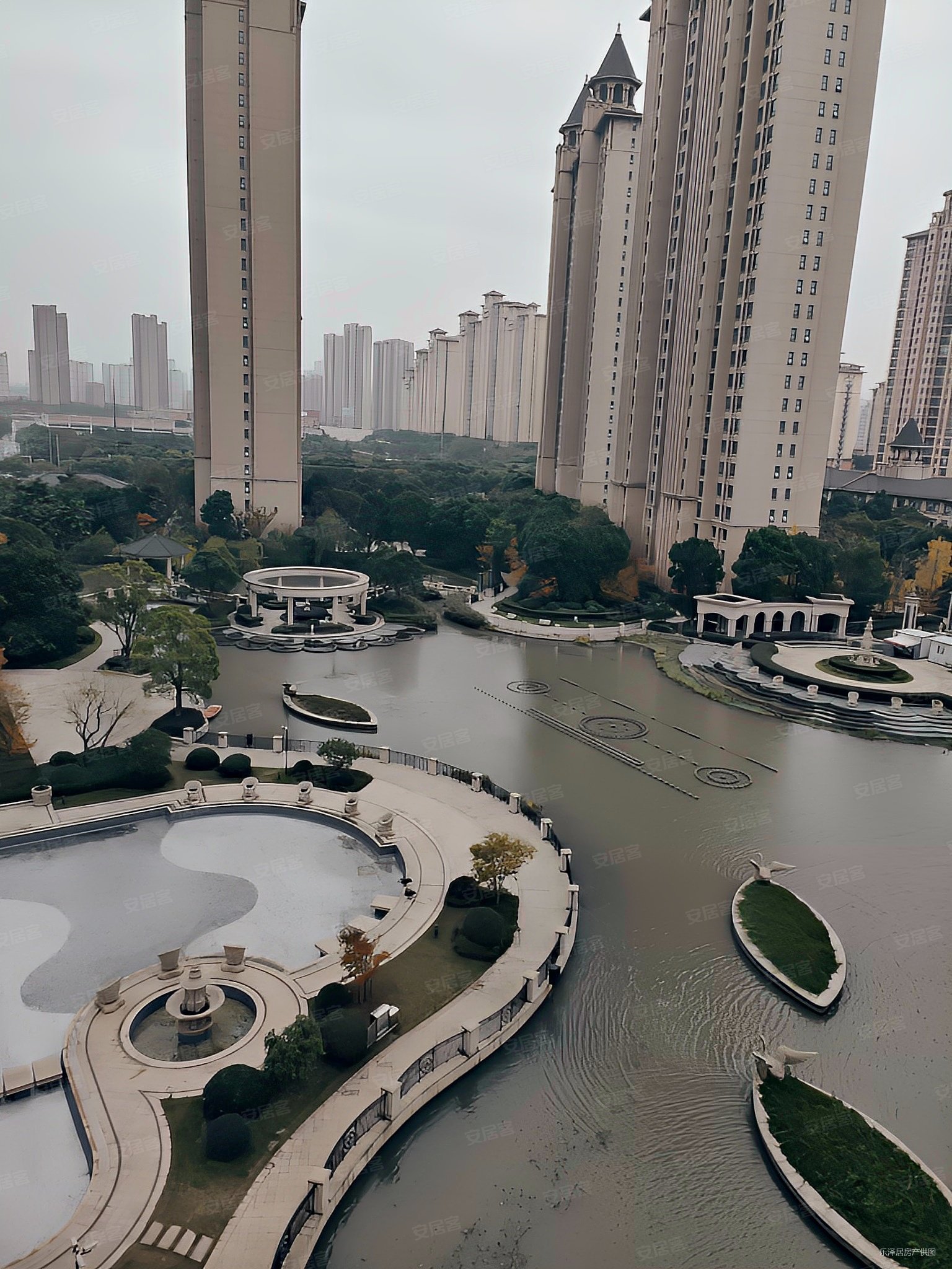 立新苏杭之星3室2厅2卫136㎡南北195万