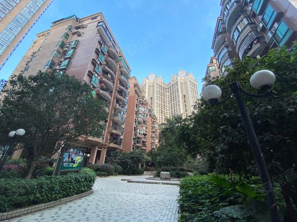 广州天河珠江新城中跑马地花园跑马地花园 2室2厅1卫 91平 精装修