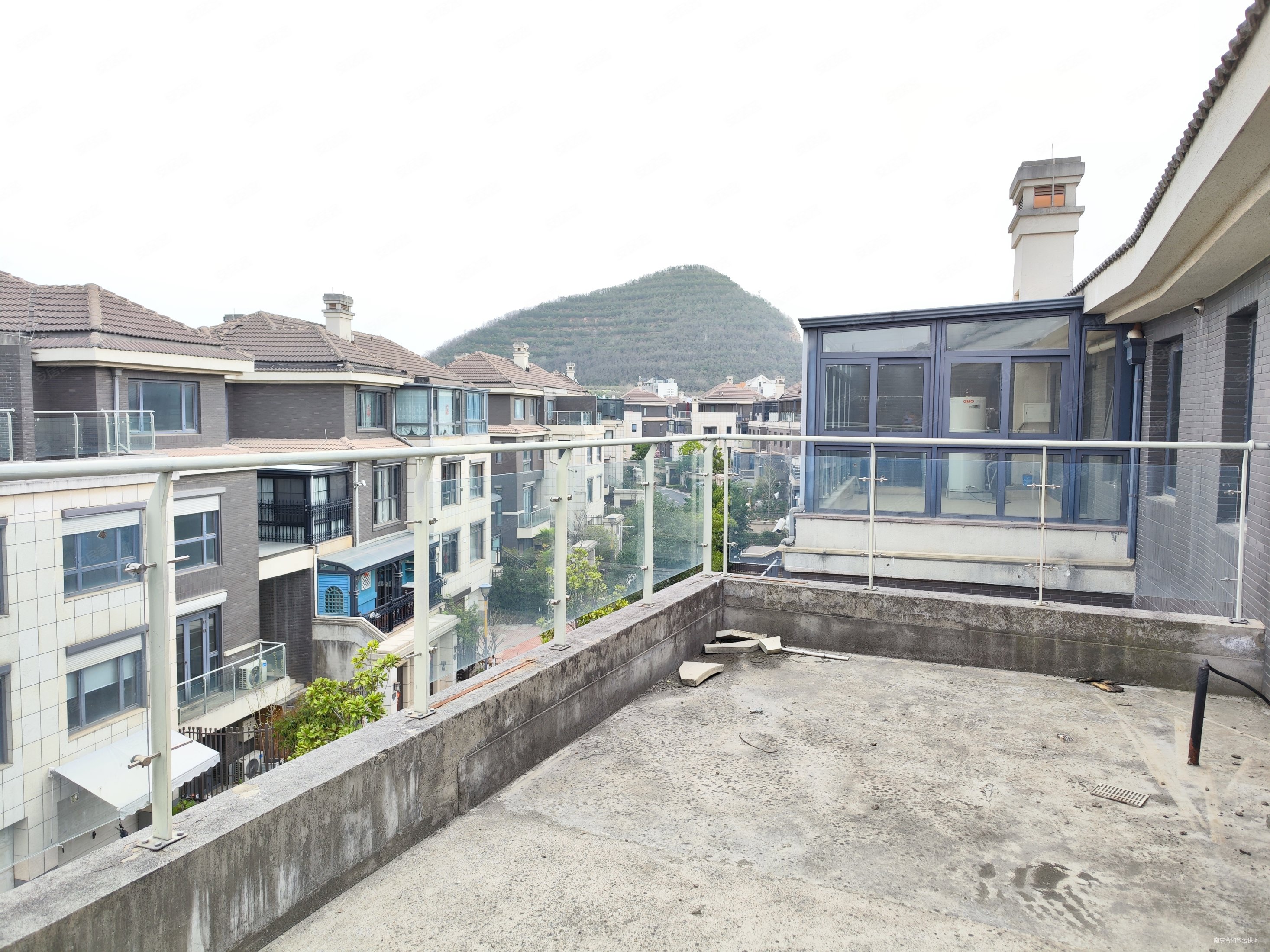 南大和园(别墅)5室3厅4卫360㎡南1600万