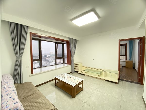 潍坊诸城诸城城区龙旺华庭整租 999元 龙旺华庭 精装套二 电梯房 随时