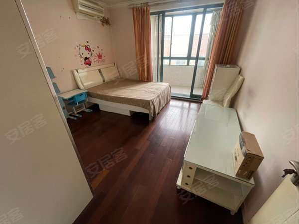 【多图】龙馨嘉园,彭浦租房,龙馨嘉园 2室2厅1卫 电梯房 租客到期