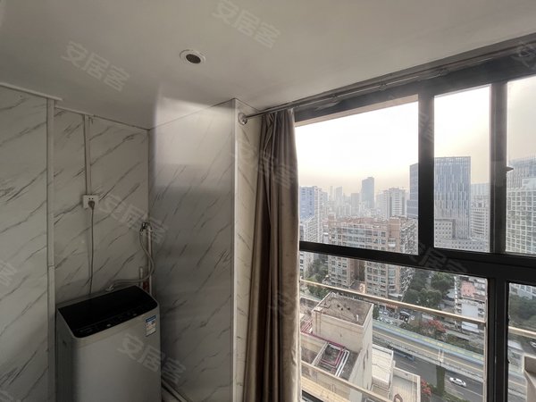 【多图】京华大厦,富山租房,过天桥京华大厦精装一室一厅楼层高采光好