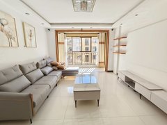 保山隆阳北城急租！五洲吾悦附近 奥新三期精品三室出租房源真实图片