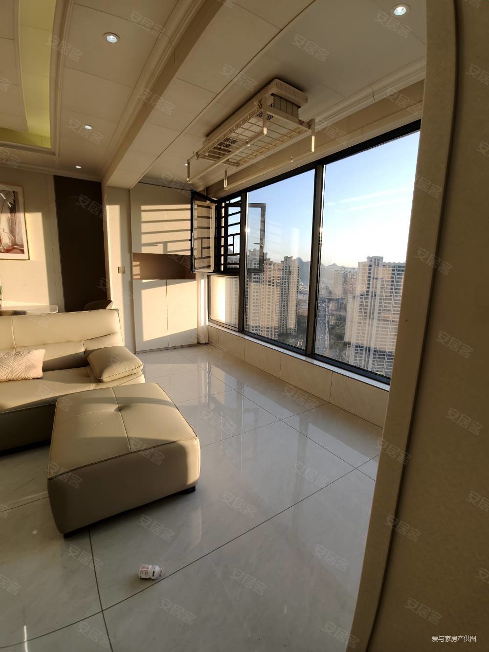 南岳清水湾3室2厅2卫116㎡南北53.8万