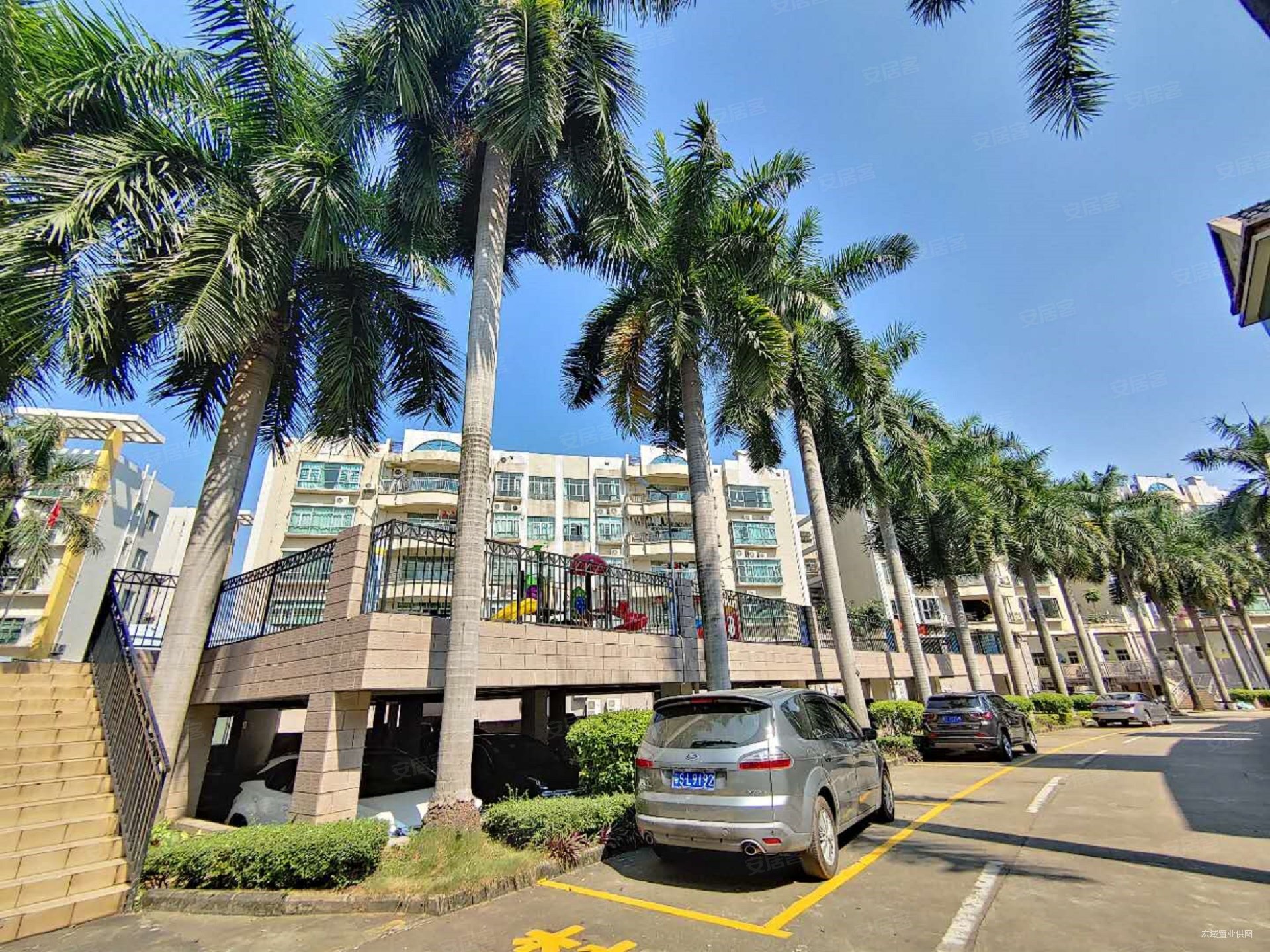 118平 3室2厅 居家自,侨苑山庄二手房,219万,3室2厅,2卫,118平米-东莞