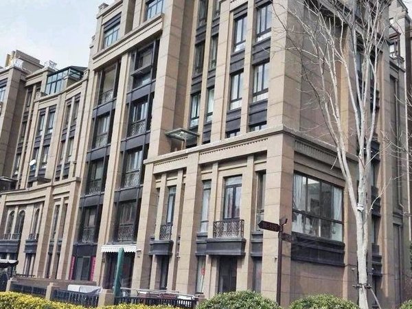 上海青浦华新西郊半岛名苑西郊半岛 3200 1室1厅1卫 精装修 南北通透