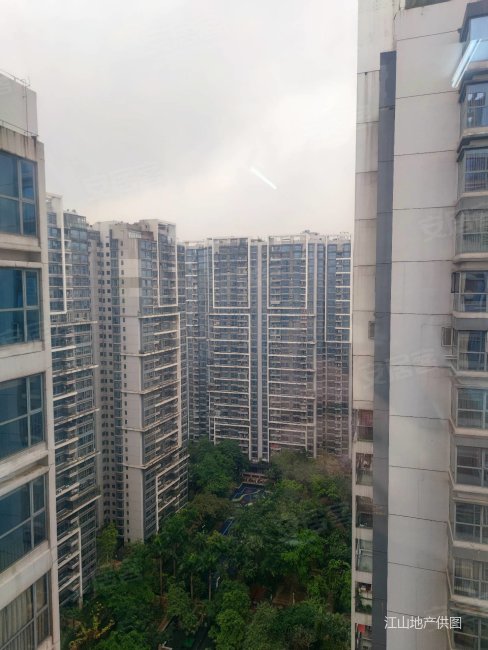 荣和中央公园大平层5房精装修保养好业主置换别墅诚心出售满五