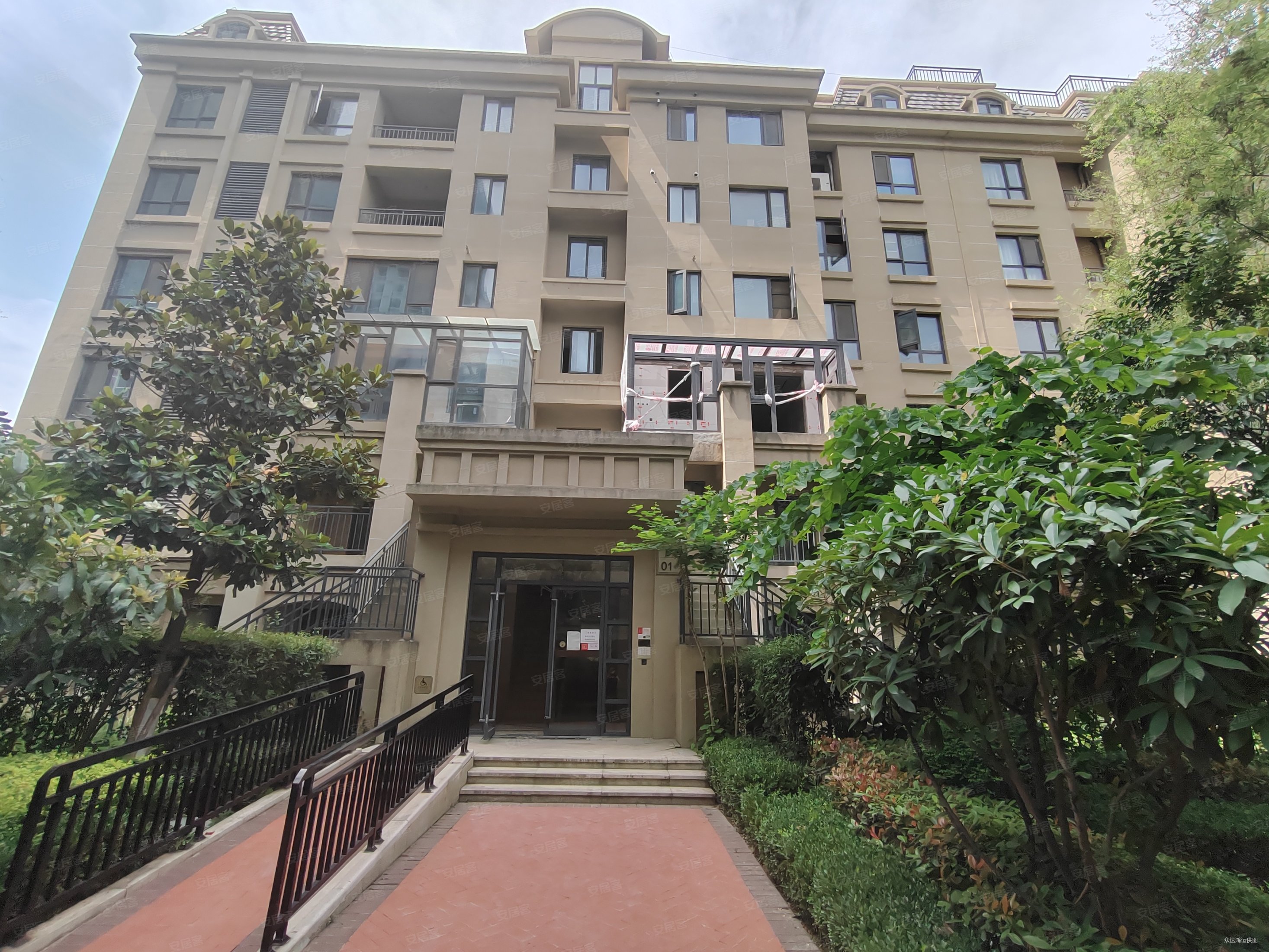 阳光城蔷薇溪谷(公寓住宅)二手房,280万,4室2厅,2卫,162平米-西安安居