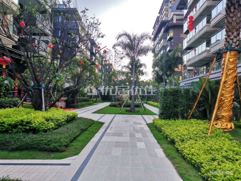 南宁房产网>南宁二手房>青秀二手房>凤岭南二手房>彰泰红b区>800_600