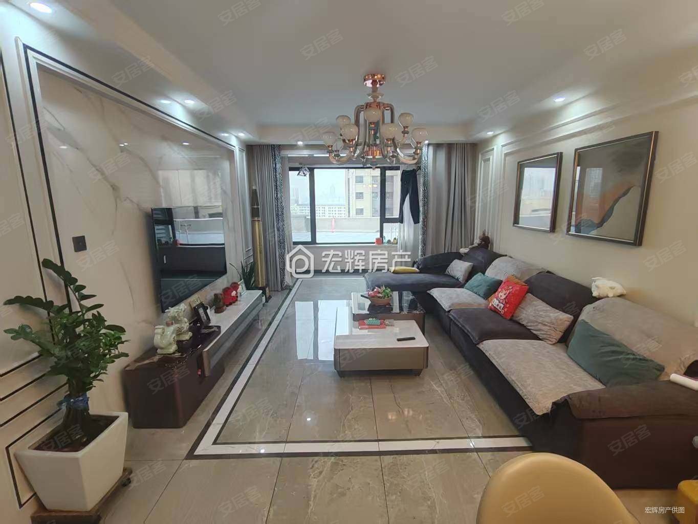 中海河山郡3室2厅2卫128㎡南北159万