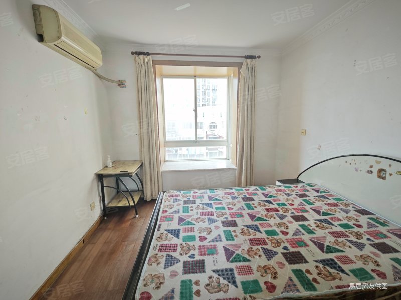 春晖苑 临地铁出行便利 厅带阳台 厨卫全明