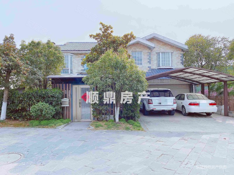 百家湖核心 一千多万独栋 300平花园 精装修 双车库,爱涛漪水园(别墅)
