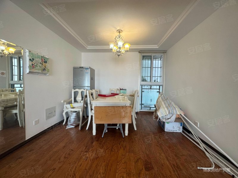 游仙区科学城旁标准四室双卫 装修保护得不错证件齐全随时可看房,富临