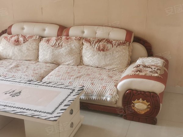 包头昆都仑恰特团17号街坊蔬菜楼精装修二楼出租恰特西团17街坊二楼70平全家具家电淋浴出租房源真实图片