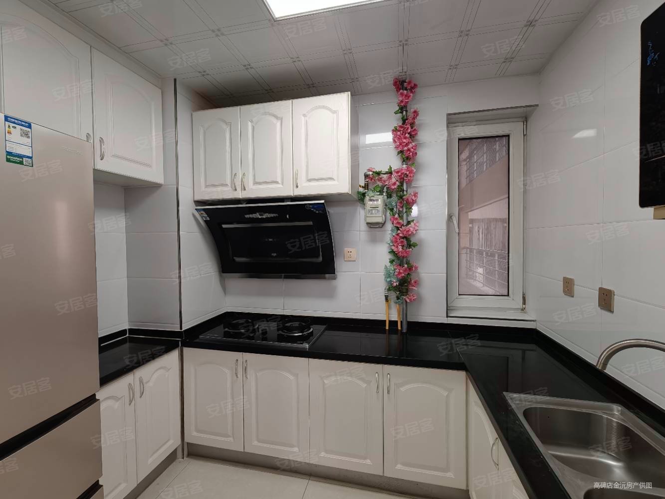 花溪墅3室2厅1卫103.86㎡南北67万