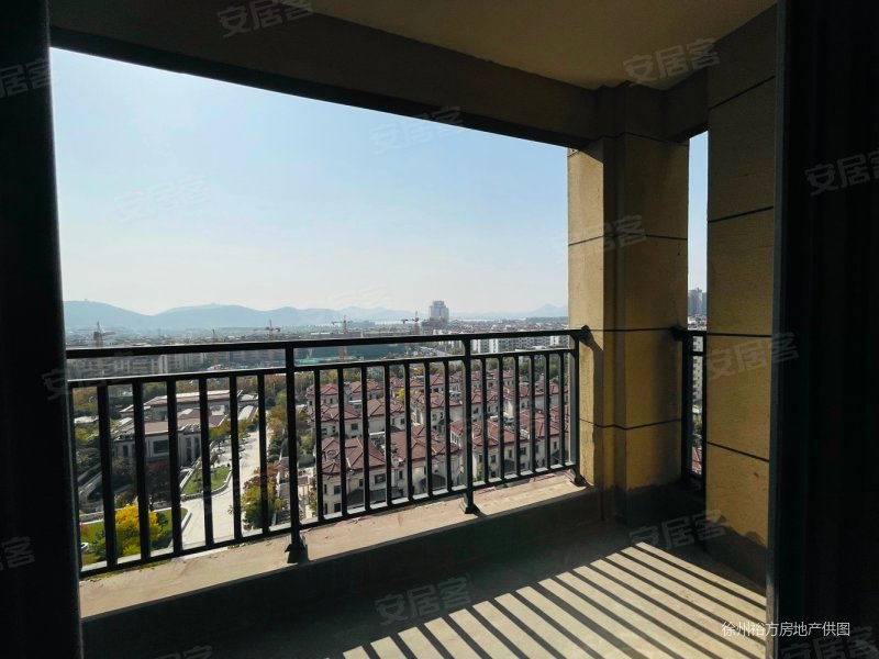 徐州房产网>徐州二手房>泉山二手房>云龙湖风景区二手房>云龙观邸>800