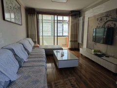 庆阳西峰西峰城区五中附近，精装修二居室，家具家电齐全，拎包入住出租房源真实图片