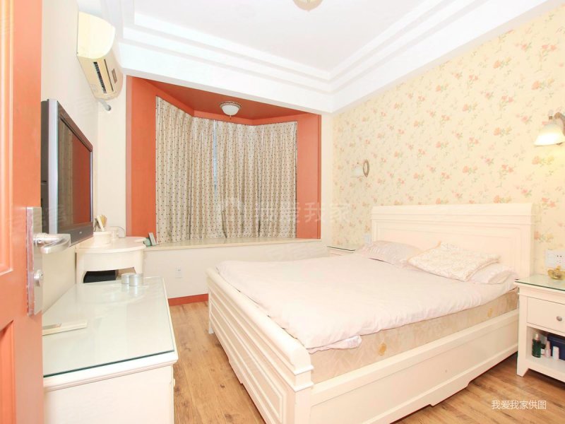 怡景花城(别墅) 南北通透 商业配套齐全 超低密度 交通便利