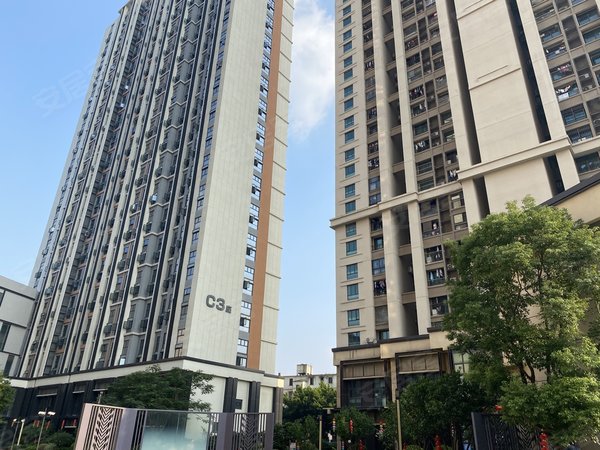广州黄埔夏园万科尚城(商住楼)万科里 南向小两房一厅一卫 家电齐全