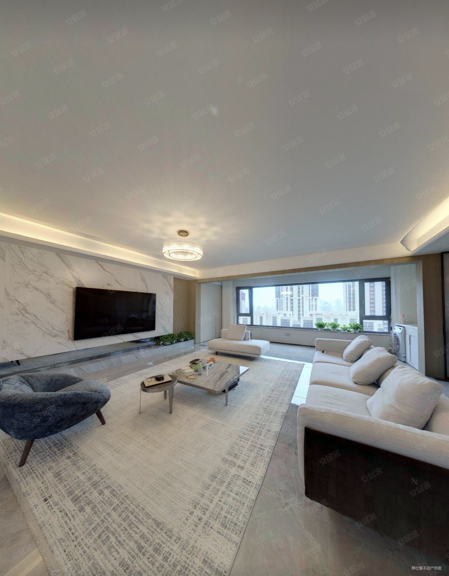 天鹅湖moma三期4室2厅2卫196.3㎡南北830万